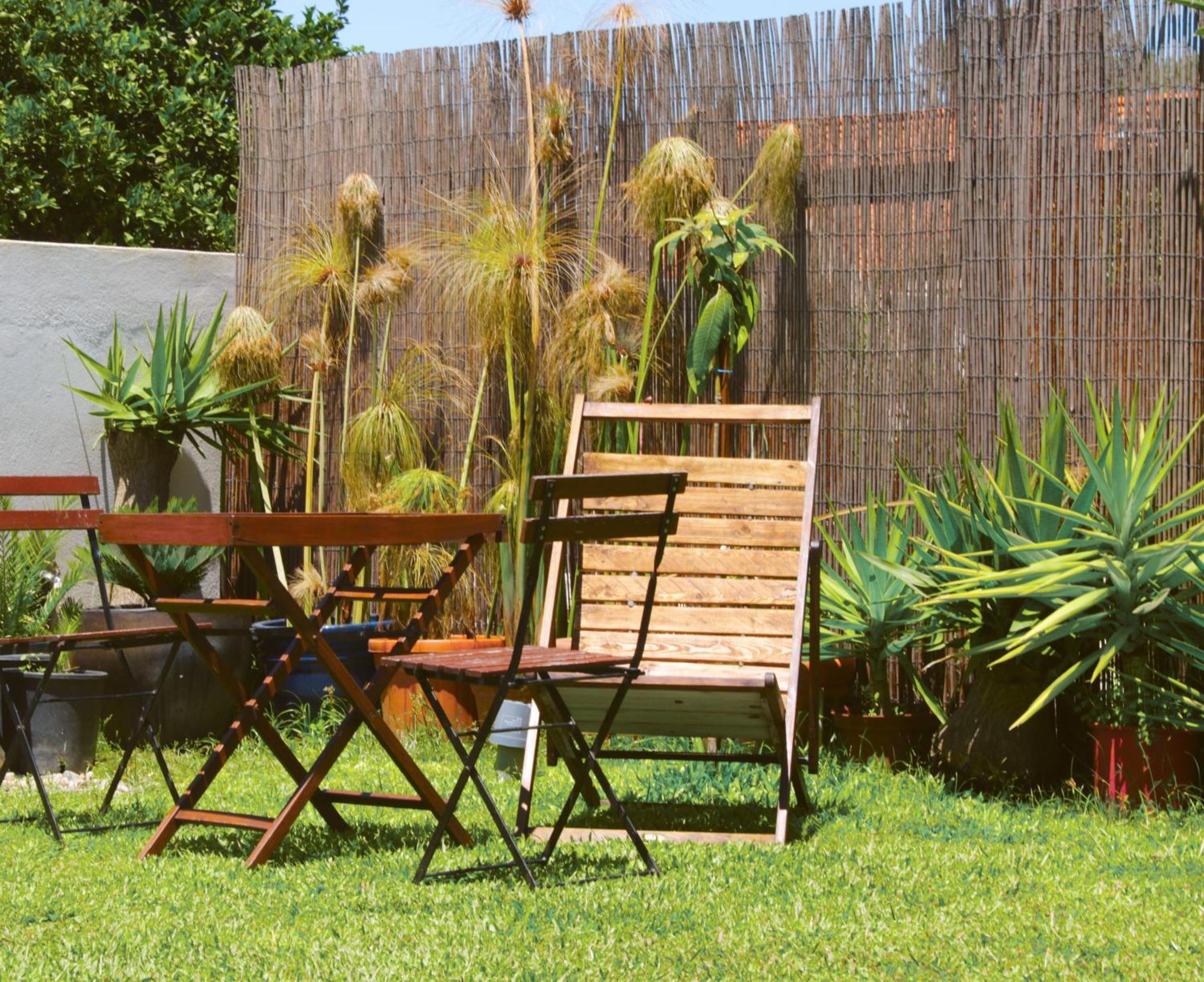 Vila Vale Guest House - Surf & Yoga Charneca  Buitenkant foto