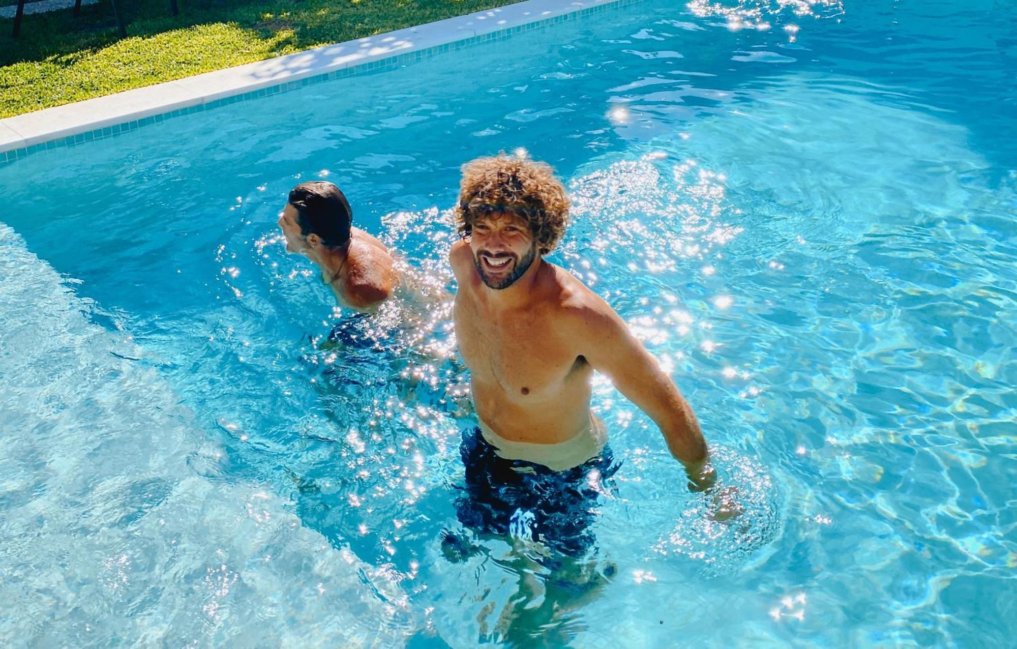 Vila Vale Guest House - Surf & Yoga Charneca  Buitenkant foto
